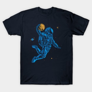 Basketball Astronaut Dunking a Meteor T-Shirt